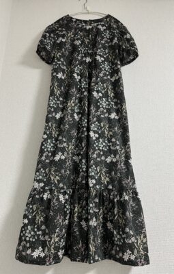 ドッティー・ミモスのリバティーワンピース
